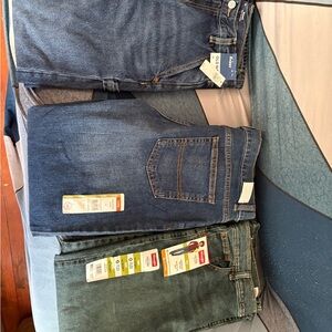 Wrangler Blue husky -2 pairs. 1 -Old Navy baggy style jeans